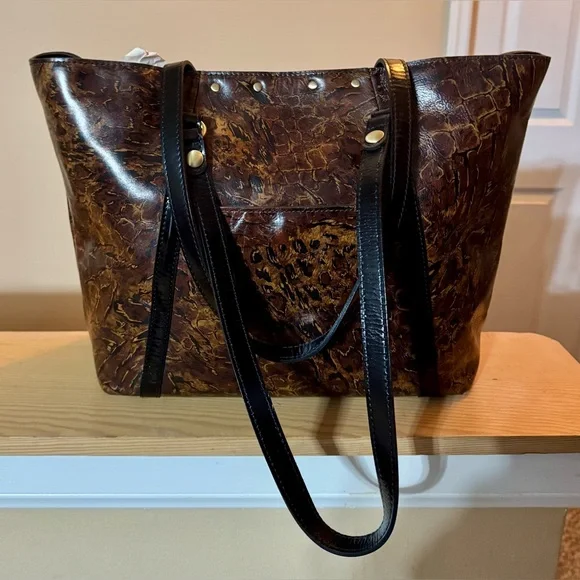 👜 Patricia Nash Abstract Animal Print Benvenuto Leather Tote - Picture 4 of 11